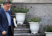 احتمال برائت عراقچی و سیف با اعاده دادرسی پرونده بانک مرکزی
