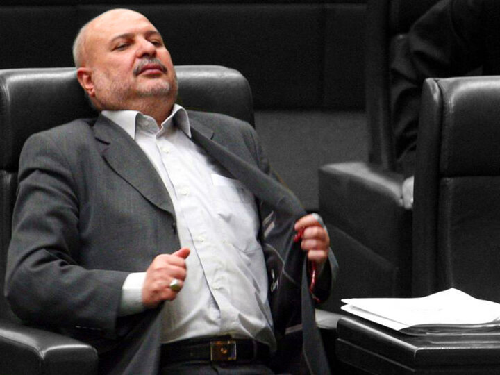 مدیر برجسته دولت رئیسی مهمترین ویروس اقتصاد ایران را هدف قرار داد