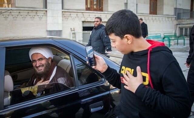 مصادیق ضد عدالت گفته نشود عدالت خواهی به فنا رفته میرود