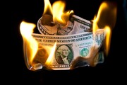 ضربه سنگین پوتین به دلار آمریکا