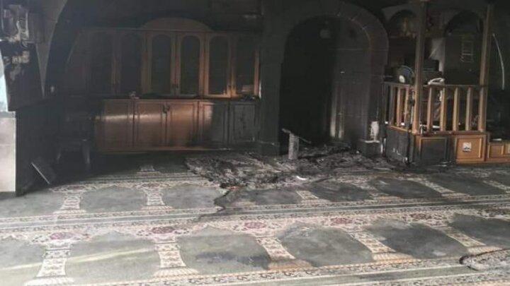 آتش زدن یک مسجد توسط اسرائیلی ها