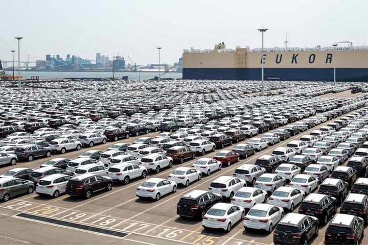 واردات در برابر صادرات خودرو، انحصار در انحصار است