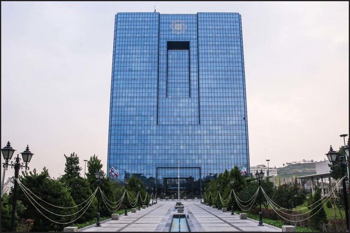رئیس بانک مرکزی ایران باید در مسکو دوره کارآموزی ببیند