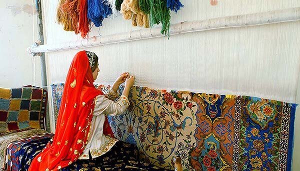 هر مسافر چند متر مربع فرش می تواند از کشور خارج کند؟ هر مسافر چند متر مربع فرش می تواند از کشور خارج کند؟