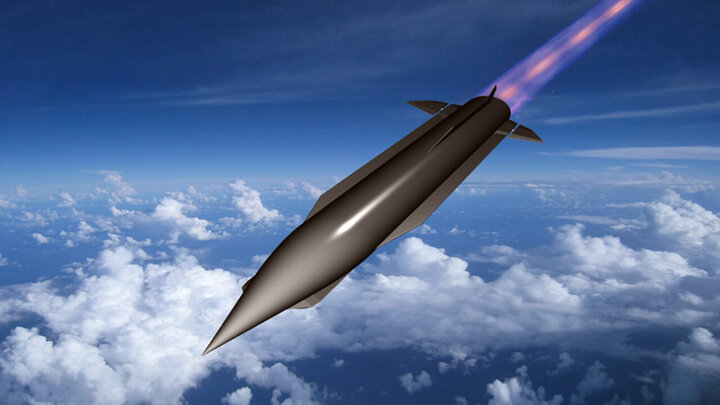 سلاح لیزری آمریکا در برابر موشک مافوق صوت روسیه