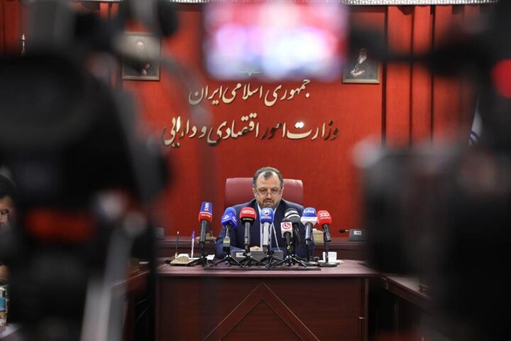 دولت اصلاحات اقتصادی را از خود آغاز کرد دولت اصلاحات اقتصادی را از خود آغاز کرد
