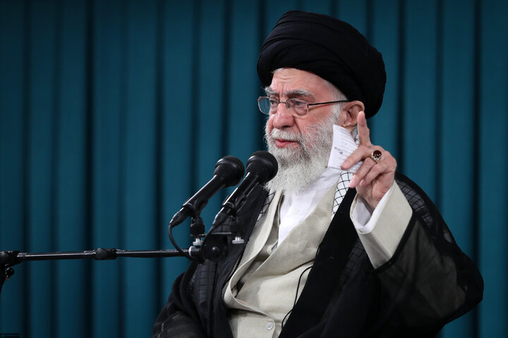 آینده نگری درخشان 16 سال پیش رهبر انقلاب از صف بندی جهانی گاز آینده نگری درخشان 16 سال پیش رهبر انقلاب از صف بندی جهانی گاز