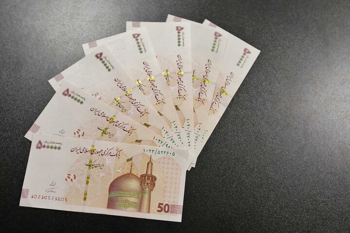 افزایش حقوق امسال کارکنان دولت یک سوم تورم است/ برخی افراد در سازمان اداری و استخدامی و سازمان برنامه مانع همسازی حقوق بازنشستگان شدند افزایش حقوق امسال کارکنان دولت یک سوم تورم است/ برخی افراد در سازمان اداری و استخدامی و سازمان برنامه مانع همسازی حقوق بازنشستگان شدند