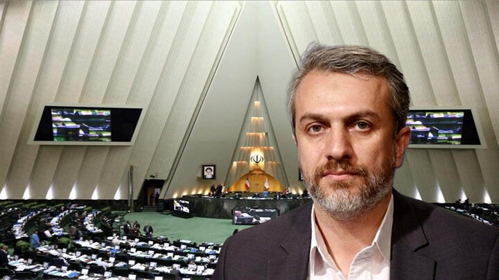 ابتذال در حکمرانی در ایستگاه استیضاح وزیر صمت ابتذال در حکمرانی در ایستگاه استیضاح وزیر صمت