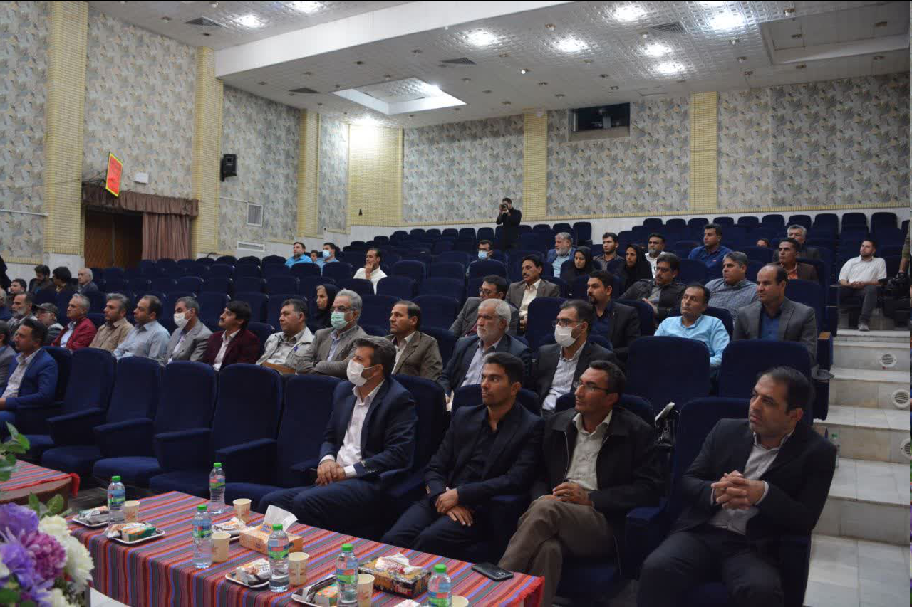 مجتمع مس شهربابک در حوزههای مختلف یاریگر ادارات شهرستان باشد