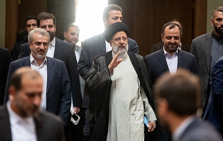 نهی از منکر دولت در ماجرای فروش خودرو در بورس کالا| آنجا چه خبر است؟ نهی از منکر دولت در ماجرای فروش خودرو در بورس کالا| آنجا چه خبر است؟