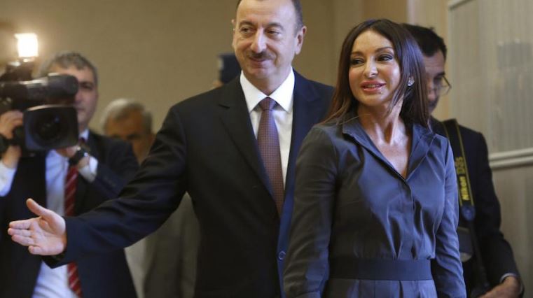 جمهوری باکو؛ پوسته ای با درونمایه تهی