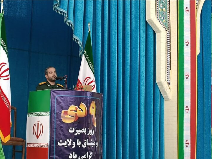 شهید سلیمانی بصیرتی عمیق داشت  شهید سلیمانی بصیرتی عمیق داشت