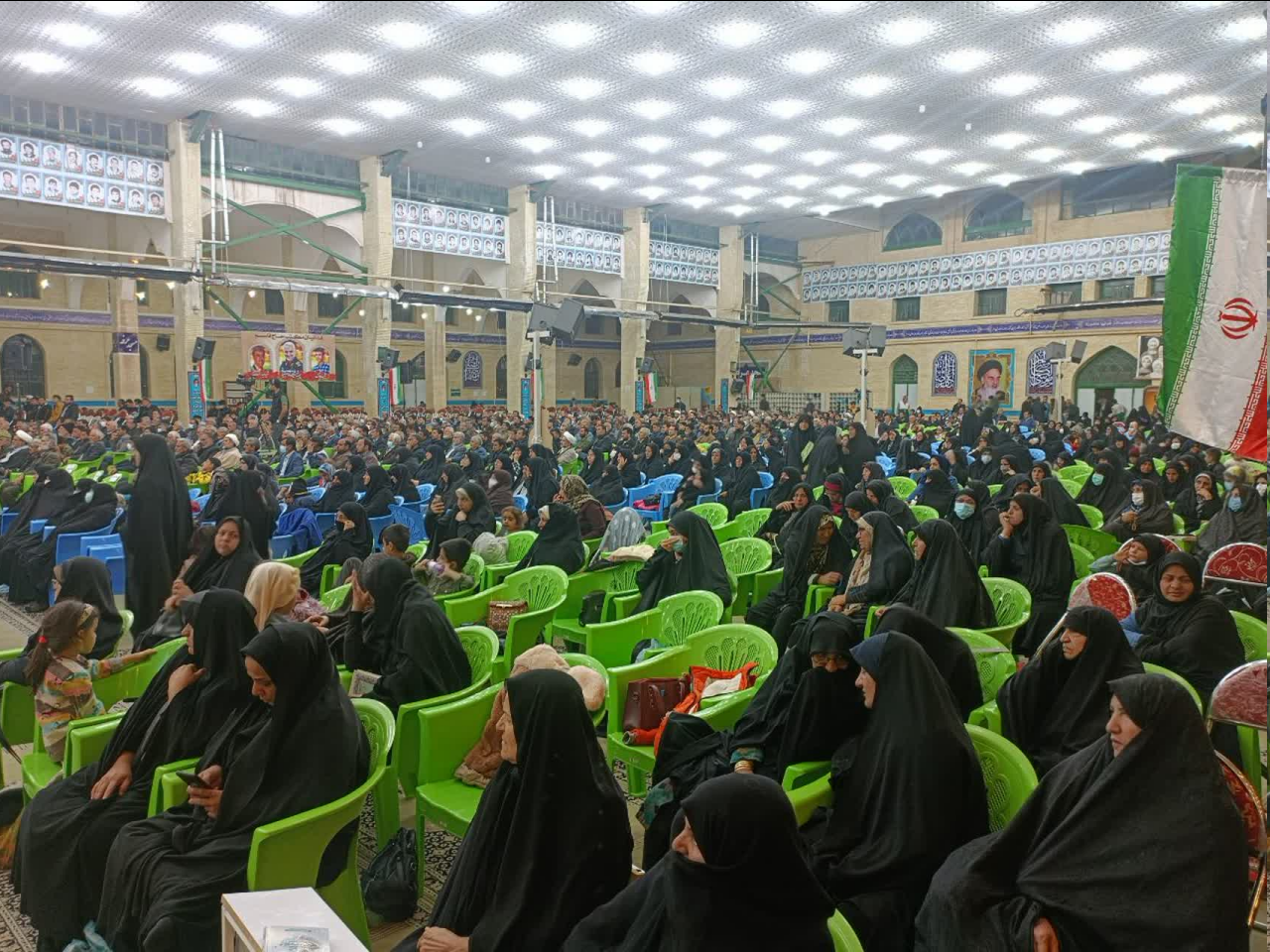 شهدا، نخبگان سرزمین ما بودند