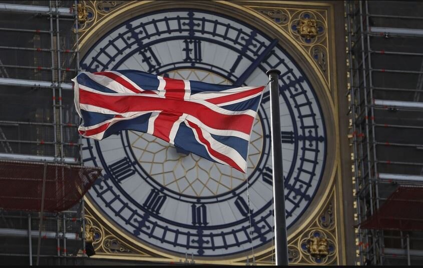 عقبنشینی لندن