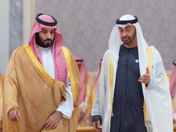 تنش پنهان میان بن سلمان و بن زاید؟! تنش پنهان میان بن سلمان و بن زاید؟!