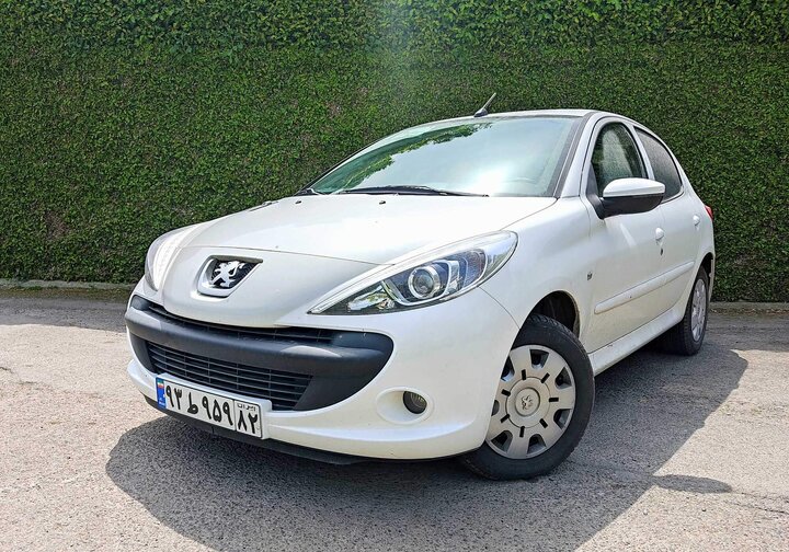 زمان عرضه ۱۰ هزار دستگاه پژو ۲۰۷ دستی سفید در بورس کالا  زمان عرضه ۱۰ هزار دستگاه پژو ۲۰۷ دستی سفید در بورس کالا