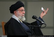 رهبر انقلاب: "بنیه قوی مردمی نظام" حجت را بر همه مسئولان و علما تمام کرده است