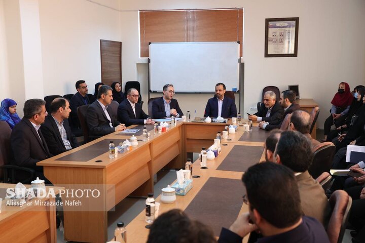 سال ۱۴۰۱ را بدون استفاده از تنخواه بانک مرکزی به پایان بردیم سال ۱۴۰۱ را بدون استفاده از تنخواه بانک مرکزی به پایان بردیم