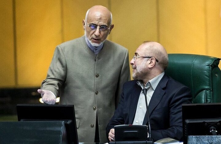 چه کسی جلوی واردات خودروهای دست دوم را گرفت؟ آشنایی با نهادی که مافوق مجلس و شورای نگهبان است! چه کسی جلوی واردات خودروهای دست دوم را گرفت؟ آشنایی با نهادی که مافوق مجلس و شورای نگهبان است!