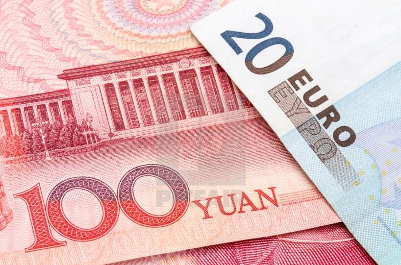 سقوط یورو، صعود یوآن