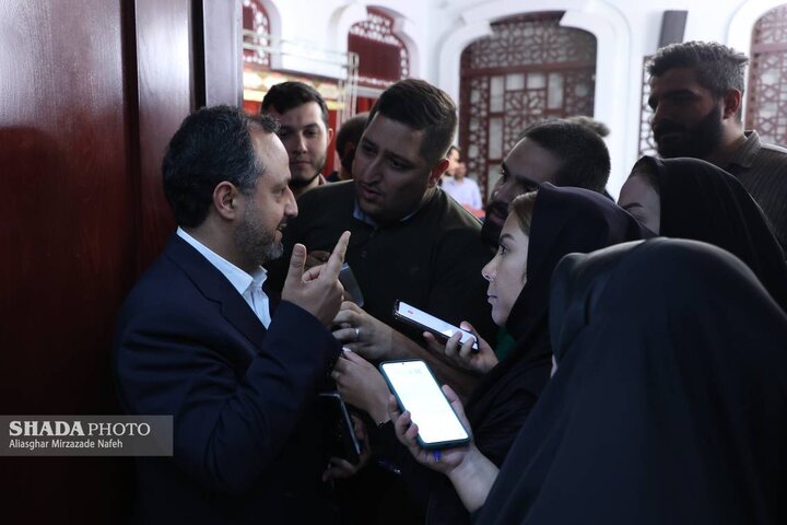 تفویض «حق رای» ناشی از 60 درصد سهام مازاد بانک آینده به وزارت اقتصاد تفویض «حق رای» ناشی از 60 درصد سهام مازاد بانک آینده به وزارت اقتصاد