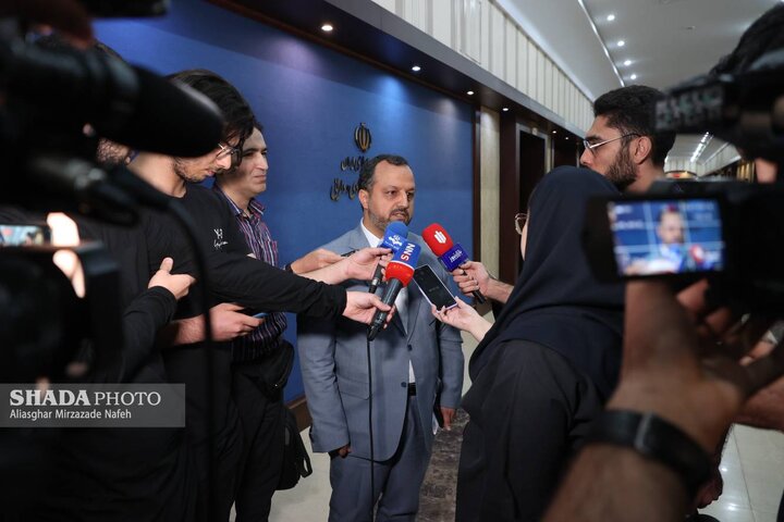 تعیین تکلیف بانکهای ناتراز تا پایان شهریور/ درآمد مولد سازی ۳ برابر سال گذشته تعیین تکلیف بانکهای ناتراز تا پایان شهریور/ درآمد مولد سازی ۳ برابر سال گذشته