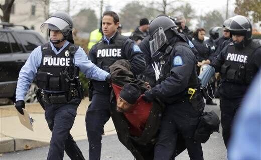 سیاه‌پوستان قربانی تبعیض سیستماتیک پلیس آمریکا