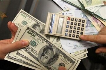 شفافیت اقتصادی جز با تک‌نرخی کردن ارز حاصل نمی‌شود