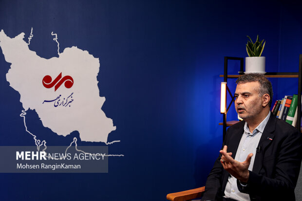 مجلس دوازدهم باید به بهبود معیشت مردم بپردازد مجلس دوازدهم باید به بهبود معیشت مردم بپردازد