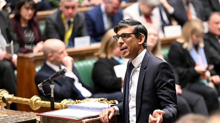 قمار نخست وزیر انگلیس با کارت اقتصاد قمار نخست وزیر انگلیس با کارت اقتصاد