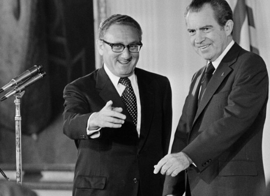 فارنپالسی: ترامپ نمیتواند دوباره نقش دیوانه را بازی کند