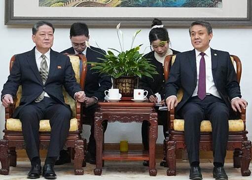 آشتی تاریخی آمریکا و روسیه، کره شمالی دوباره دست چین را گرفت آشتی تاریخی آمریکا و روسیه، کره شمالی دوباره دست چین را گرفت