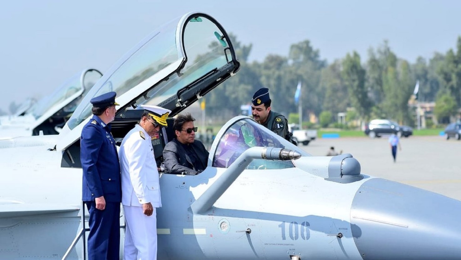 جنگنده چینی محور تقابل پکن و واشنگتن