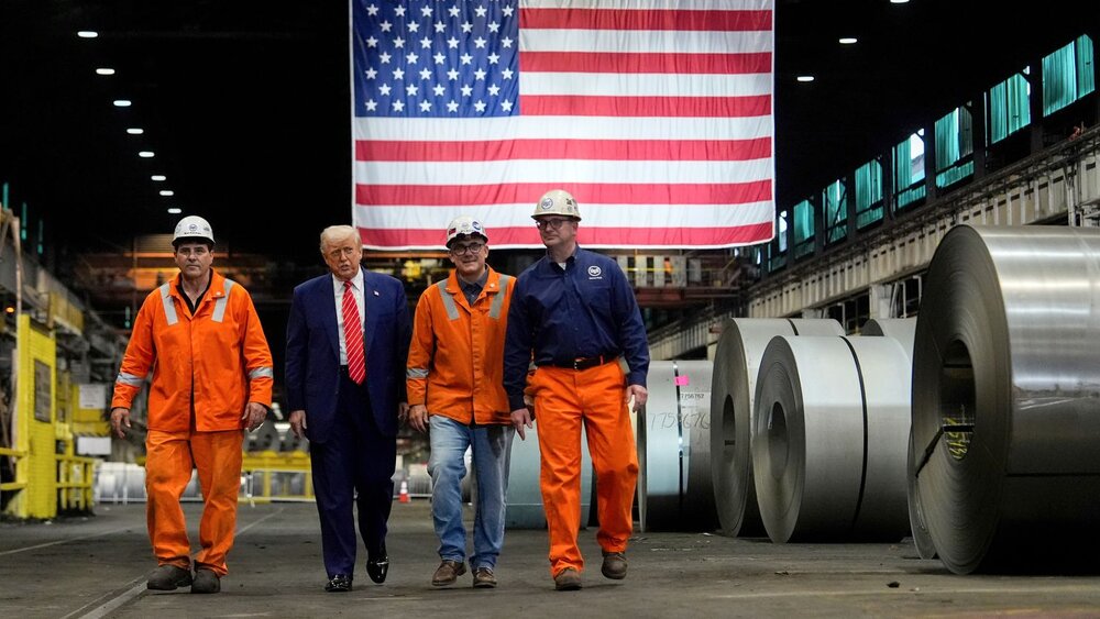 بازسازی نظام اقتصاد جهانی توسط دولت ترامپ و بنبستهای آن