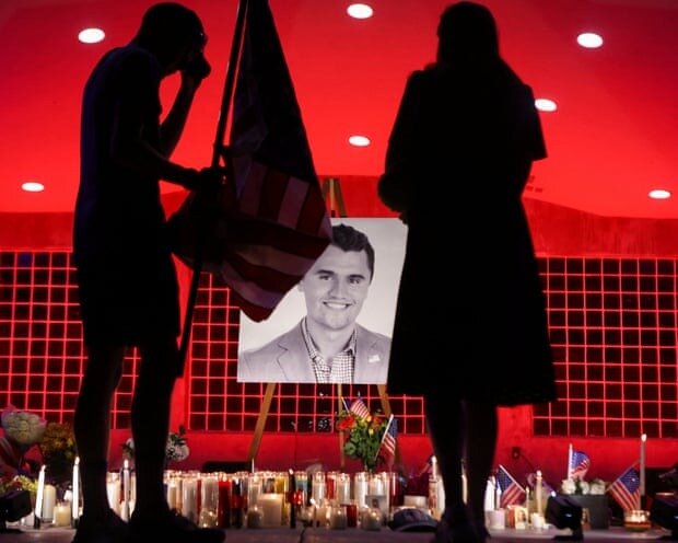 ایالات متحده در آستانه یک دوره دیگر از خشونتهای سیاسی قرار دارد/ دونالد ترامپ «هیچ اهمیتی نمیدهد» ایالات متحده در آستانه یک دوره دیگر از خشونتهای سیاسی قرار دارد/ دونالد ترامپ «هیچ اهمیتی نمیدهد»