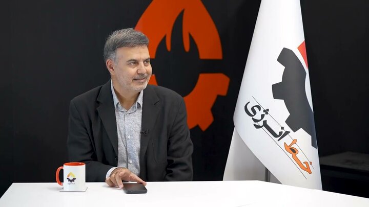 ساقیان جام زهر در جنگ با اسرائیل؛ نقد تند به مناظره جبرائیلی - غنی‌نژاد| عطا بهرامی