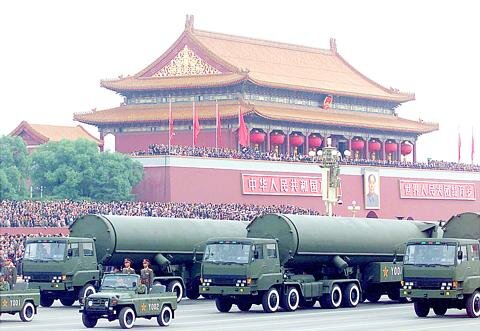 نگاهی به آنسوی رقابت ابرقدرتها