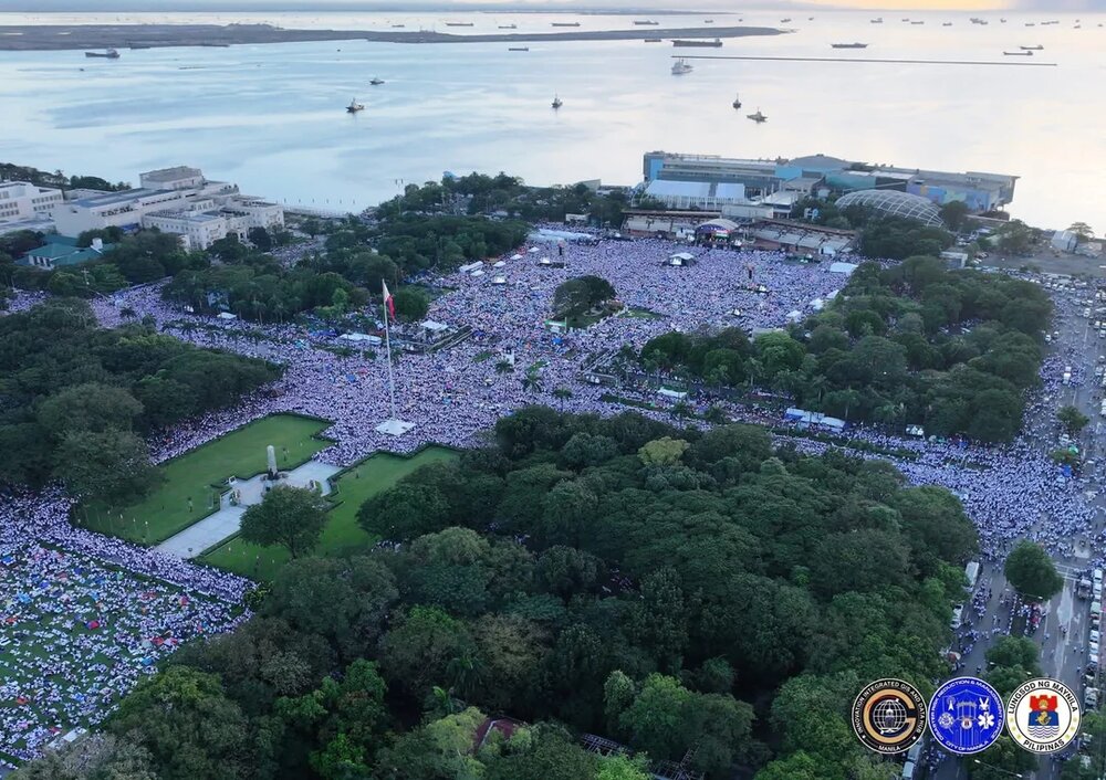 چرا بحران سیاسی فیلیپین هنوز به سقوط دولت منجر نشده است؟