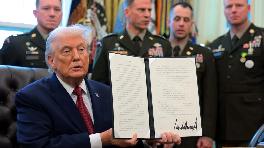 آیا ترامپ در مسیر مقابله بامواد مخدر، جلوی CIA و دولت آمریکا را هم می‌گیرد؟