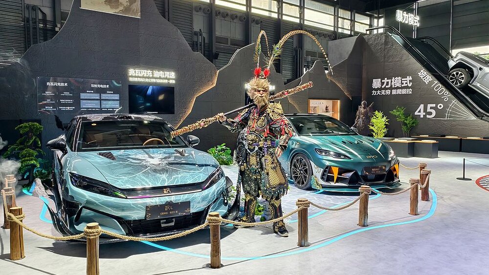 چین با فروش ۲۷ میلیون خودرو در آستانه عبور تاریخی از ژاپن!