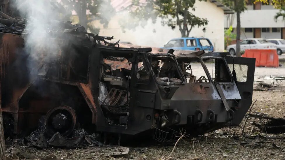 هدیه مرموز چین به ایران؛ ماکت جنگنده J‒۲۰ چه معنایی دارد؟