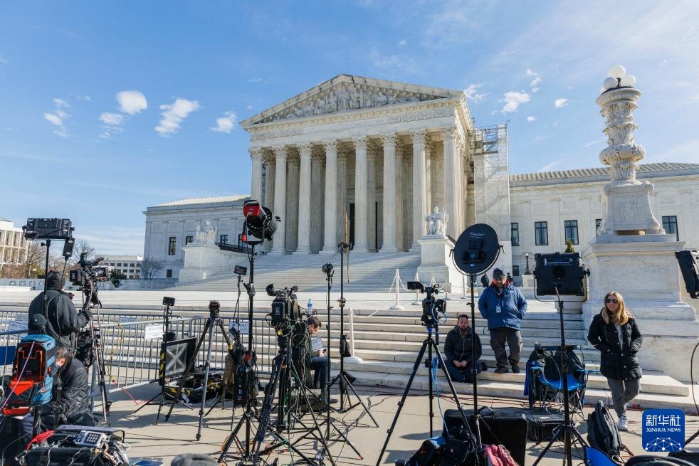 شکست حقوقی ترامپ و آینده مبهم تعرفهها