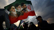 چرا نظام ایران فرو نپاشید