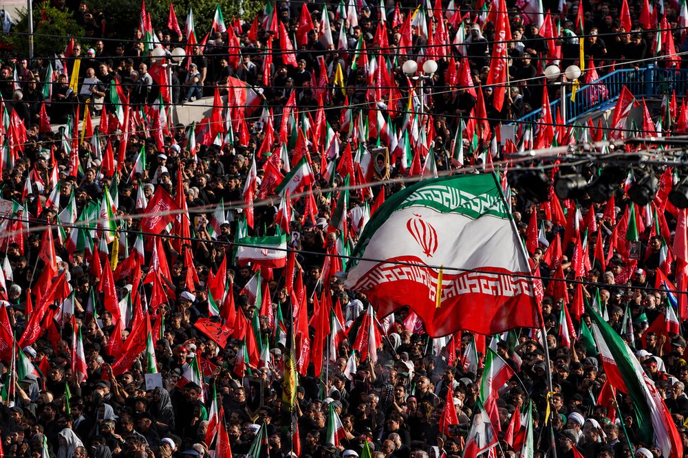 مراسم تشییع رهبری نشان‌دهنده ظهور ایرانی سرسخت‌تر است