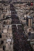 تشییع بی مانند؛ رژه پیروزی در تهران