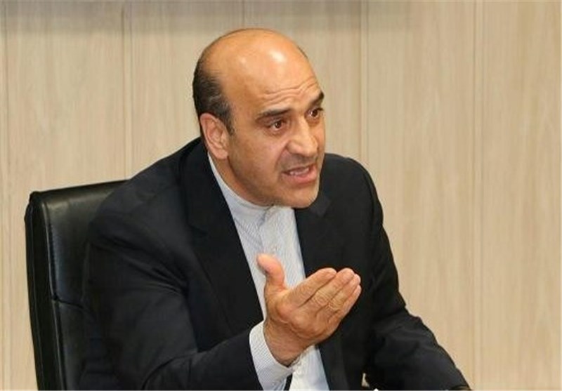 نماینده مجلس با انتشار آمار دروغ کارمندان دولت را تحقیر کرد