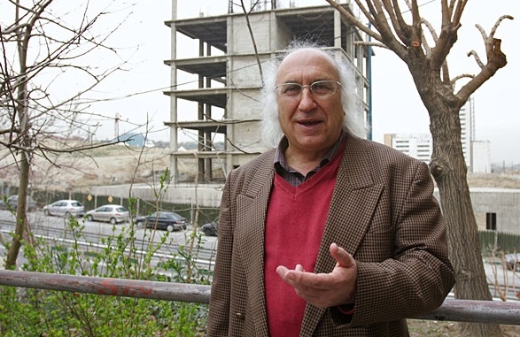 دکتر ابومحمد عسگرخانی: باید پرونده هسته ای از وزارت خارجه گرفته شود